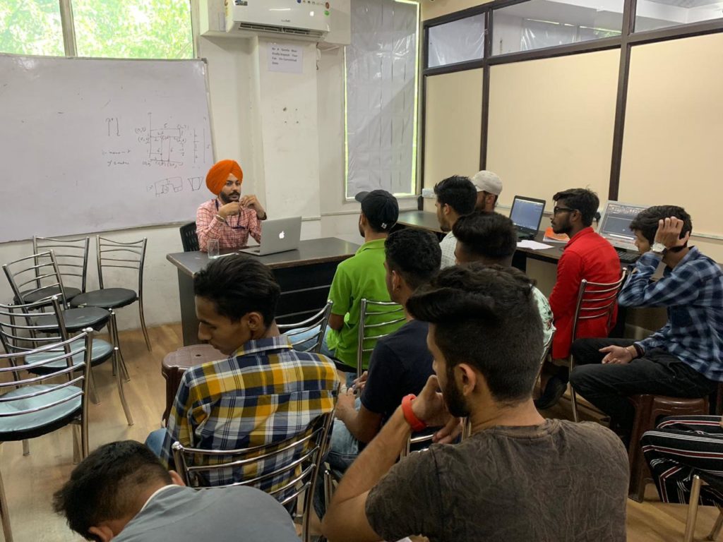 free 6/six months weeks industrial training in chandigarh mohali